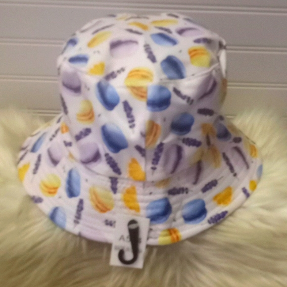 Macaroons & Lavender Multicolored Reversible Cotton Bucket Hat - Picture 5 of 11